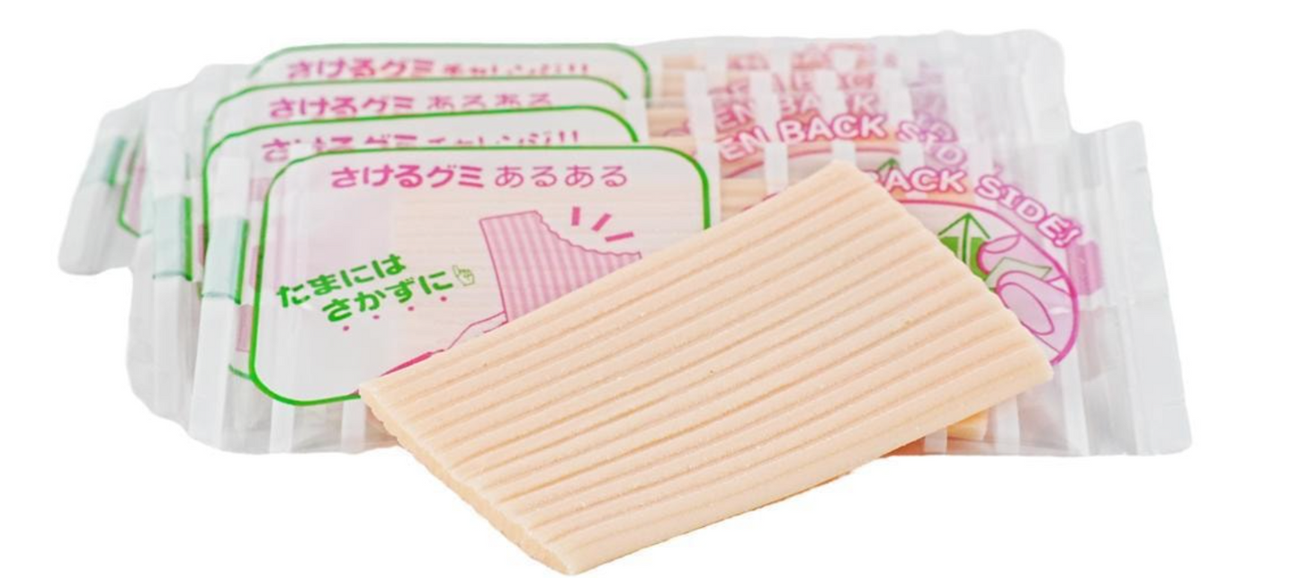 UHA Mikakuto Sakeru Yogurt Flavor Gummy Candy 7 Pieces 32.9g - Pack of Four (4)