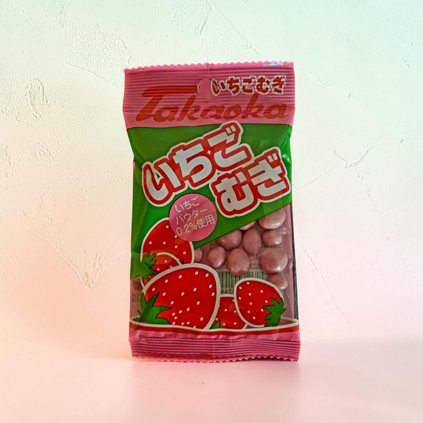 Takaoka Shokuhin Strawberry Mugi 0.4oz (Chocolate Covered Wheat Puffs)