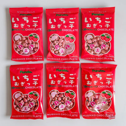 FURUTA Ichigo Mugikko Chocolate (Strawberry Chocolate Covered Puffs) 14g