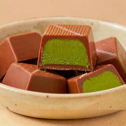 Furuta Hokkaido Fresh Cream Chocolate Tenkuno Matcha Flavor 112g