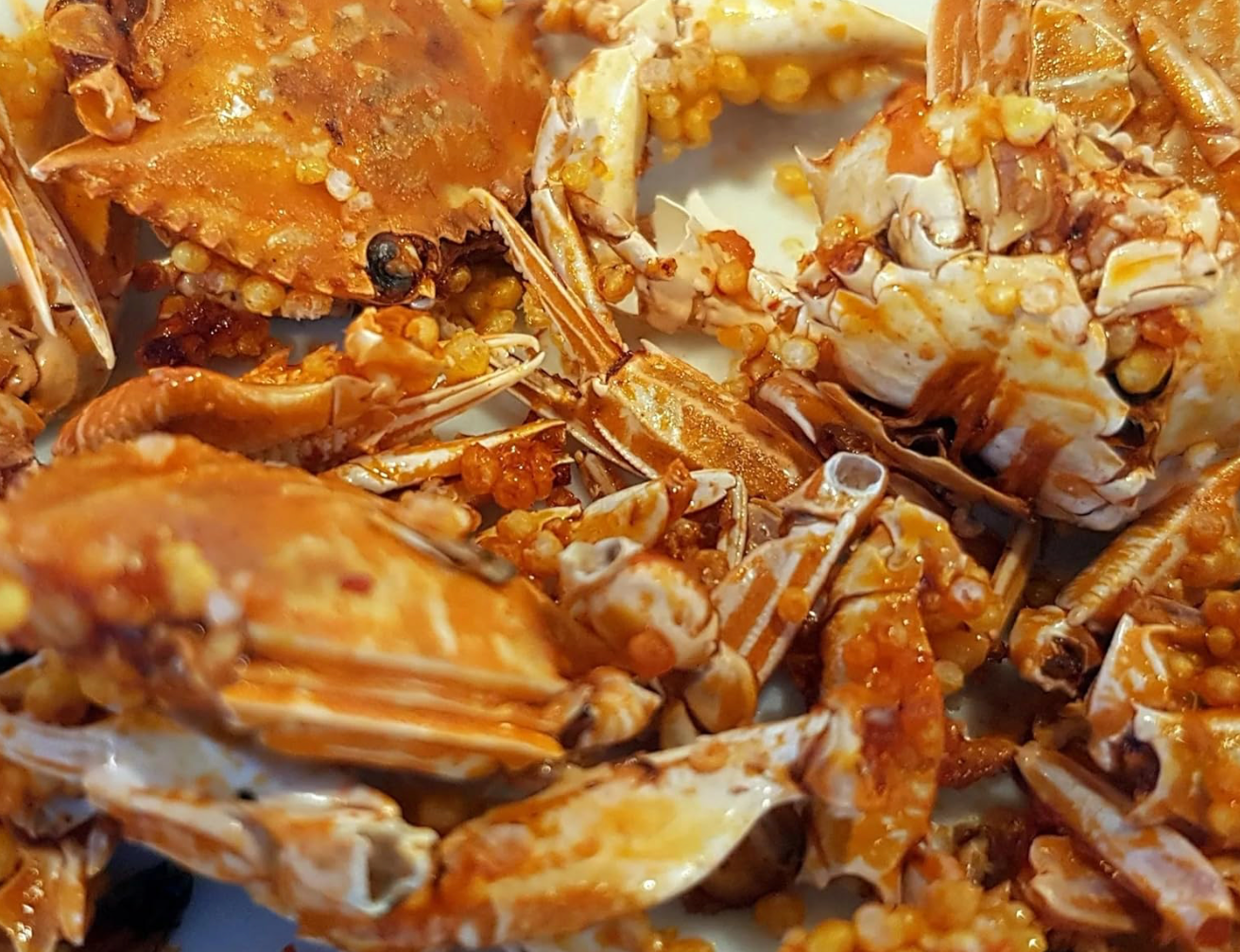Japanese Roasted Mini Crab With Fish Egg Snack Okabe Tamago Kani 130g (4.5oz)