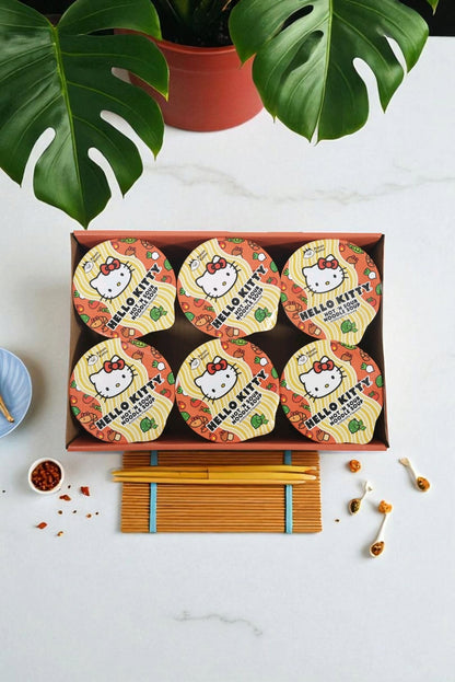 Hello Kitty Hot and Sour Instant Ramen Noodle Cup, 6 Pack -14.1oz