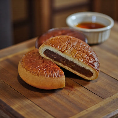 Honma Tsukisamu Kokuto(Okinawan Brown Sugar) Anpan, Sweet Red Bean Paste Pastry, 5 pieces (5x65g)